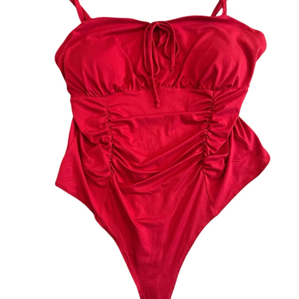 Vibrant Red Women’s Bodysuit Size 3X
